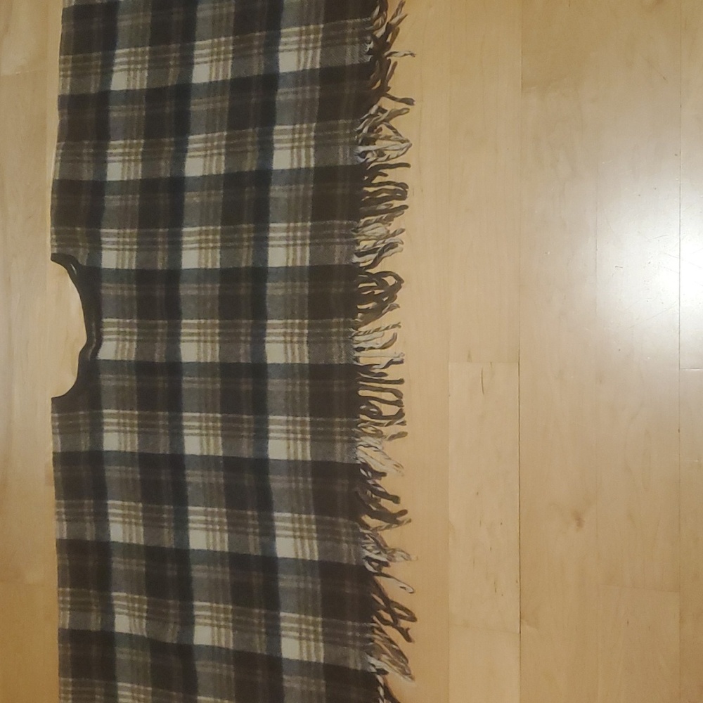 Vintage Wool Fringed Plaid Poncho Shawl